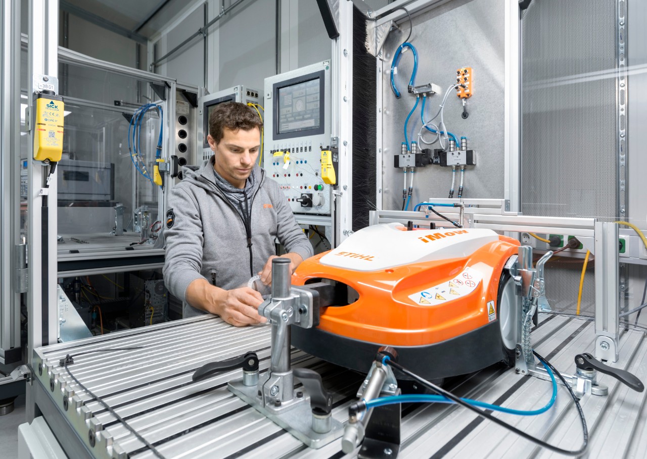 La surface de la zone test de l’iMOW sur le toit du STIHL Tirol est de 3 000 mètres carrés.